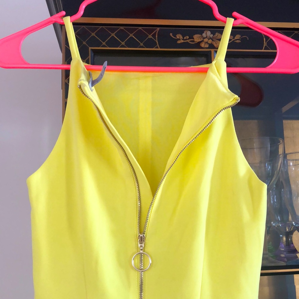 Gorgeous lemon Yellow midi dress size 2 - Picture 2 of 7